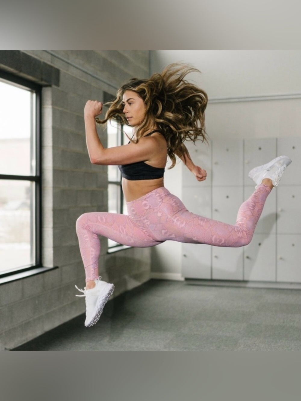 ZYIA Pink Mojave Light n Tight Leggings - Picture 3 of 4
